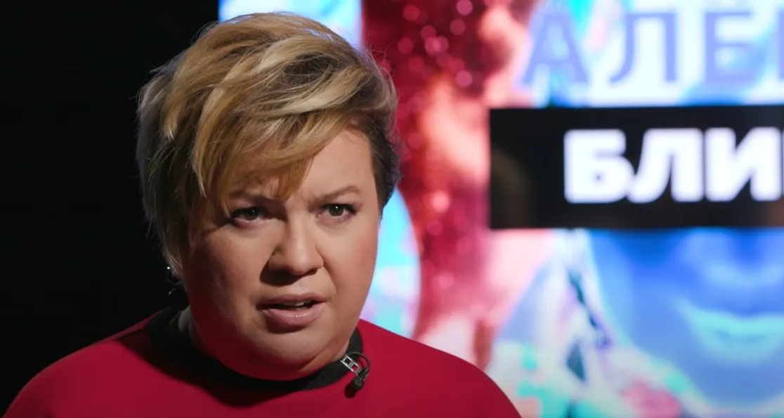 Шоу «Алёна, Блин!» – колхозные интервью, собирающие кучу просмотров. В чём секрет?