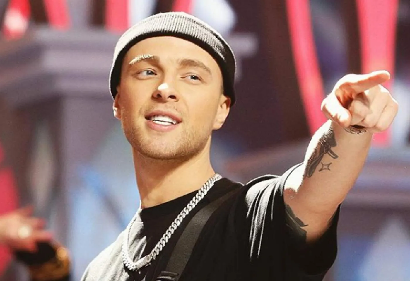 У Егора Крида ужасно странные фанатки. Они ухаживают за ним и ревнуют к бывшим