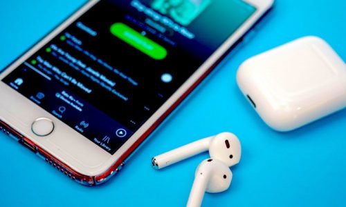 Почему прерывается музыка в airpods