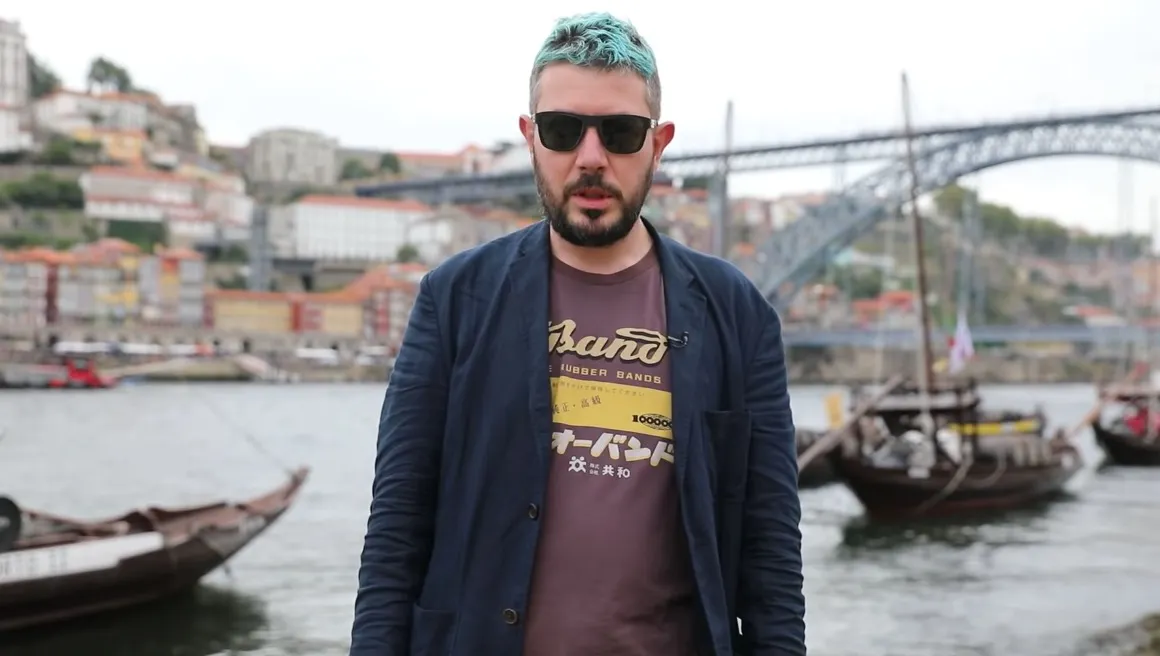 Артемий Лебедев заявил, что его обманули. И призвал не голосовать за поправки в Конституцию