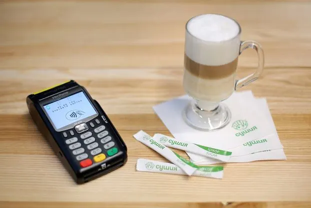 Как дать чаевые, если нет наличных? Теперь это возможно