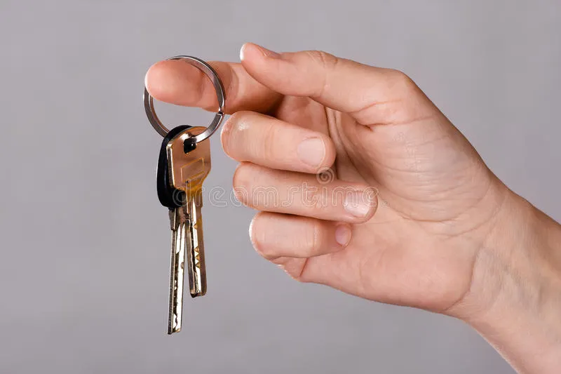 «Вы заберете заявление?» Зачем сжимать ключи в руках, когда заходишь в подъезд