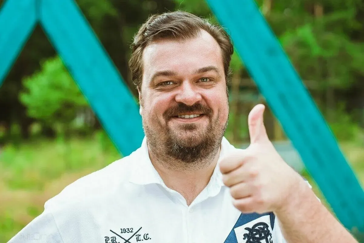 Канделаки и Уткин снова поругались – Василий высмеял Тину за мелкую ошибку. А потом обидел шуткой про сациви