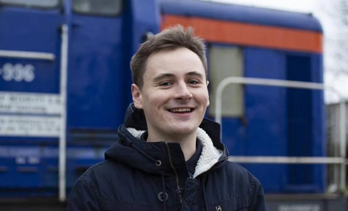 «Он прожженный коммерсант». За сколько создатель телеграм-канала «NEXTA Live» продает рекламу