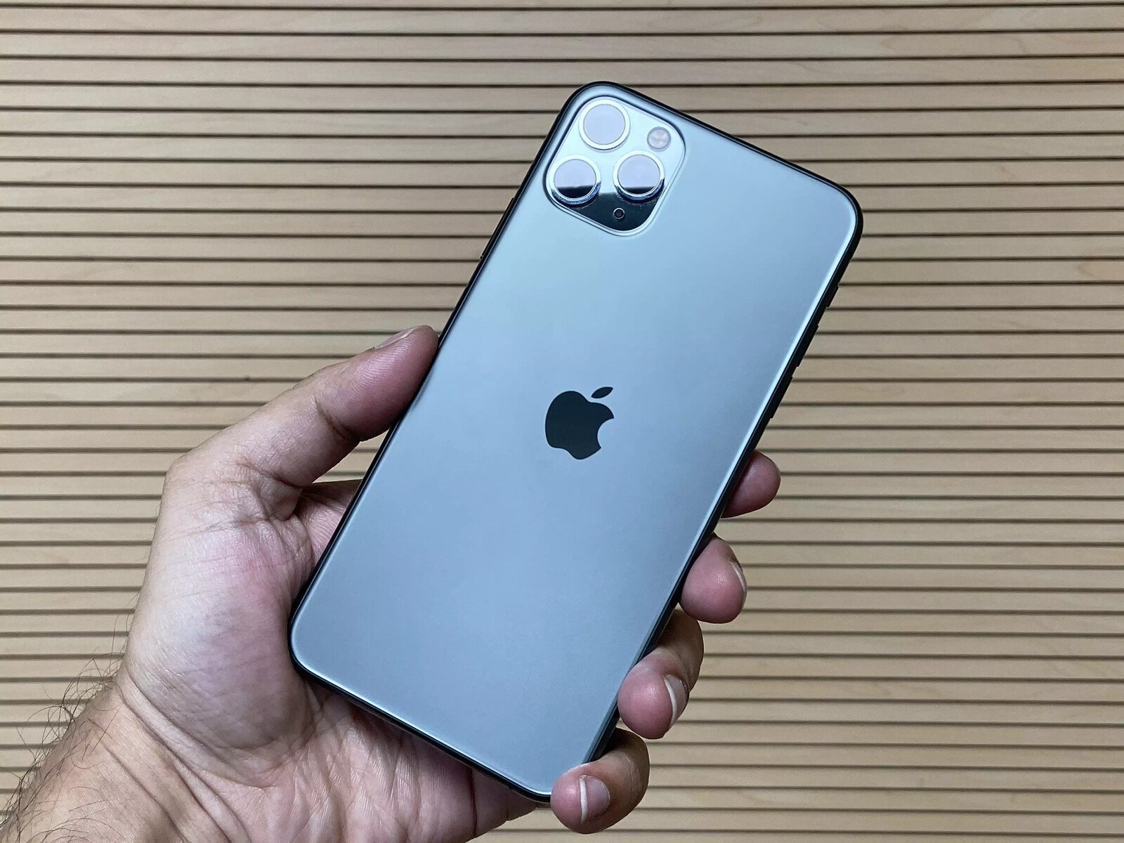 Iphone 11 pro или iphone 11 где лучше камера