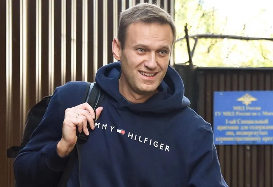 Вспоминаем спортивные достижения Алексея Навального. Он жал 140 килограммов и чуть не подрался с отцом Гном Гномыча