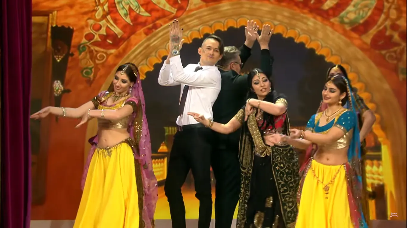 На «Давай поженимся» с Моргенштерном устроили цирк. ДНК-тест, индийские танцы и ведущий «Модного приговора»