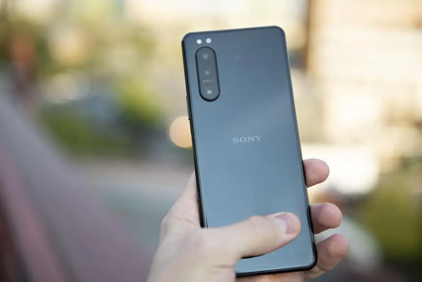 Плюсы и минусы Sony Xperia 5 II. Всё, что нужно знать о девайсе