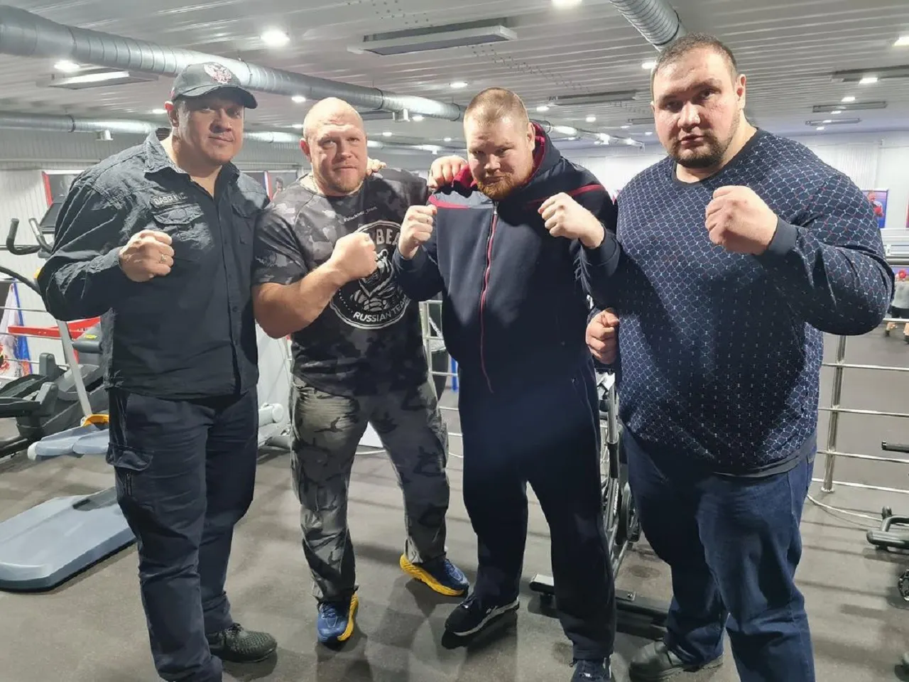 Найден самый безумный турнир по боксу. На нем подерутся блогер Тарасов, Дацик, 2 пауэрлифтера и боец-убийца