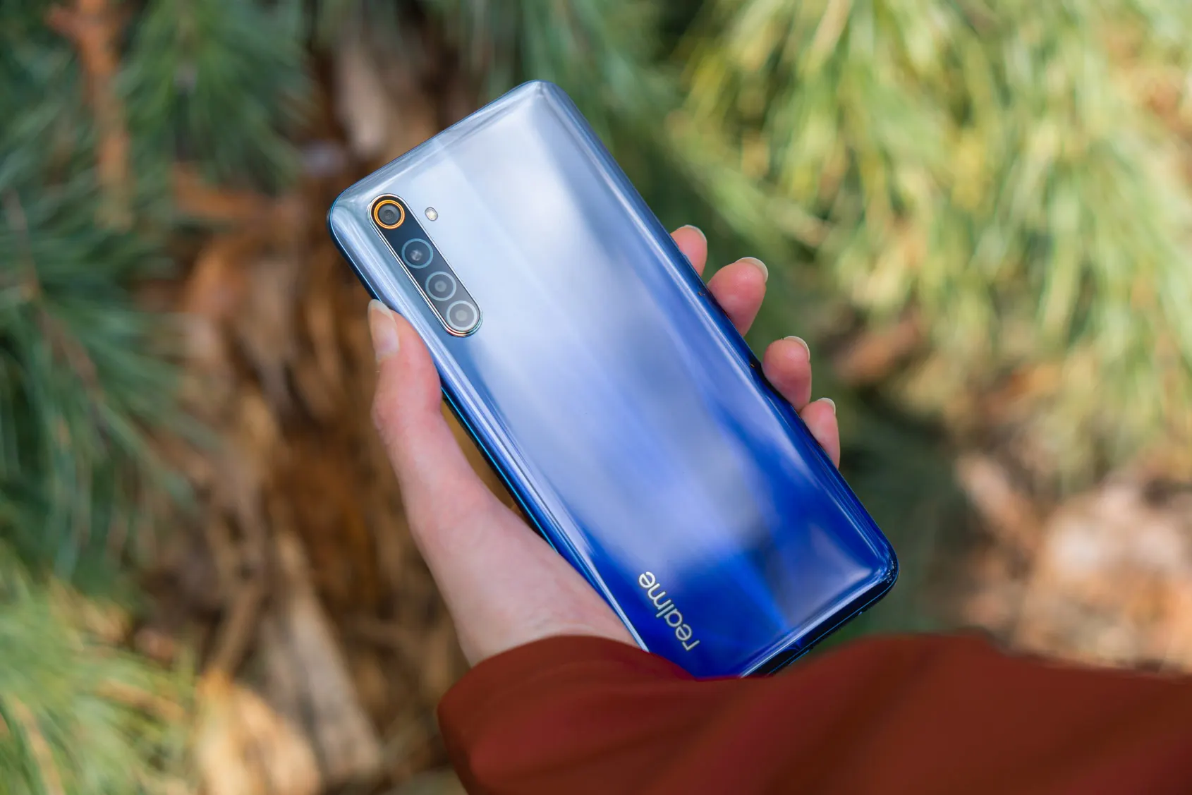 Хитовый Realme 6 скоро пропадет из продажи. Стоит ли хватать этого убийцу Xiaomi Redmi?