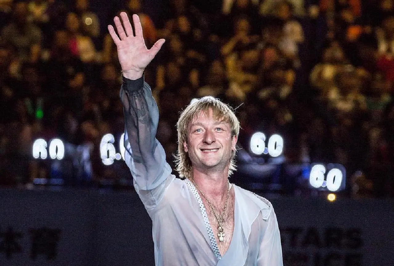 Хореограф группы Тутберидзе вызвал на бой Евгения Плющенко. Им уже нашли промоутера и тренера по боксу