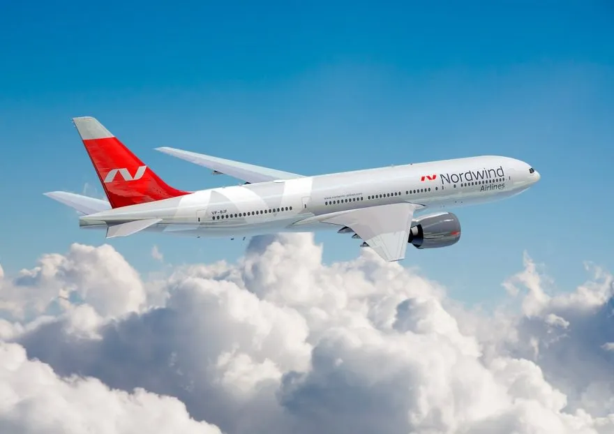 Пилот Nordwind жестко раскритиковал Навального. Теперь его травят