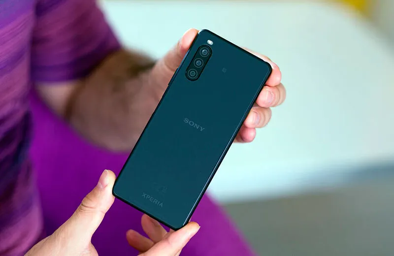 Sony Xperia 10 II рекордно подешевел в России. Вот 5 причин, почему девайс надо брать уже сейчас