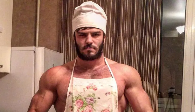 Павла Дурова призывают забанить Владислава Позднякова, который травит феминисток. Кажется, блокировки не будет