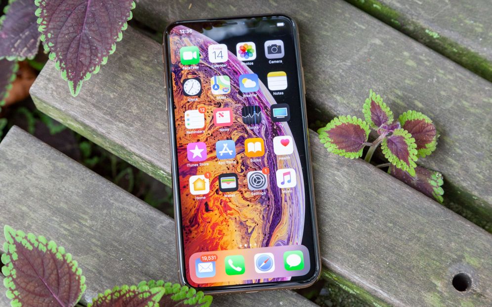 Обои как на айфоне xs max с планетой 4к