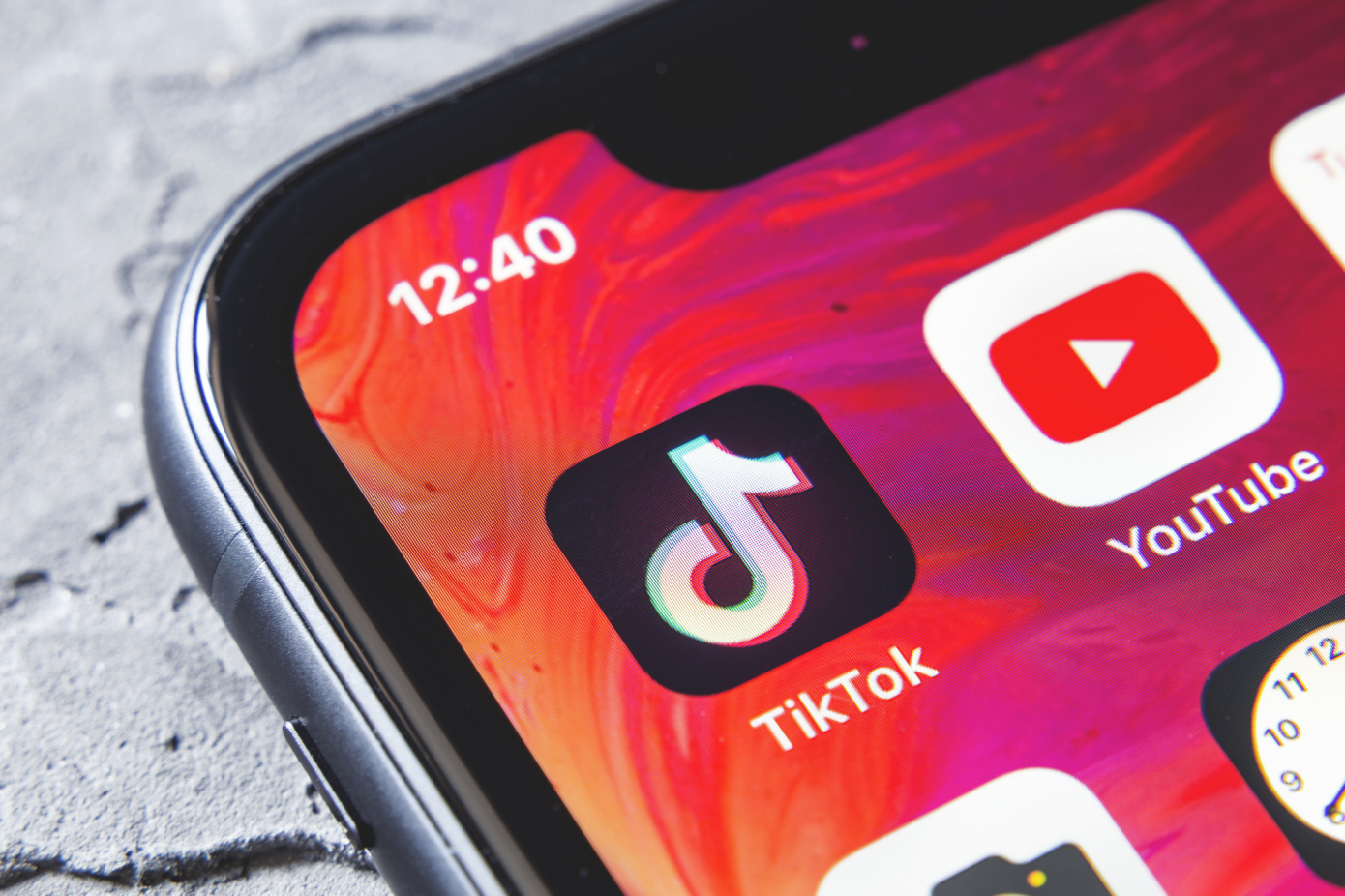 Сколько YouTube платит за 1000 просмотров в 2021 году? И как можно  увеличить эту сумму? — Палач | Гаджеты, скидки и медиа