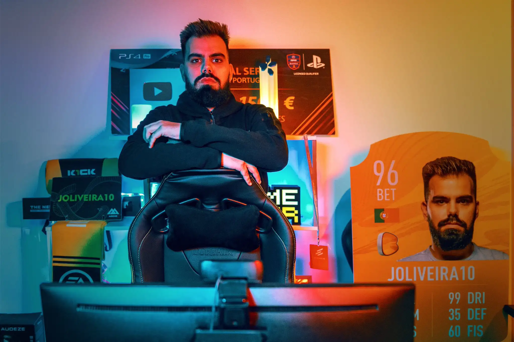 Киберспортсмен назвал FIFA 21 худшей в истории франшизы. Какие недостатки нашел профессионал?