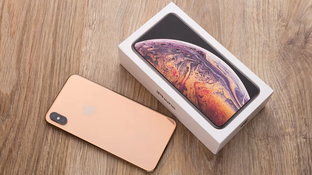 iPhone XS Max в жестком дефиците. Ловите последние королевские скидки на модель