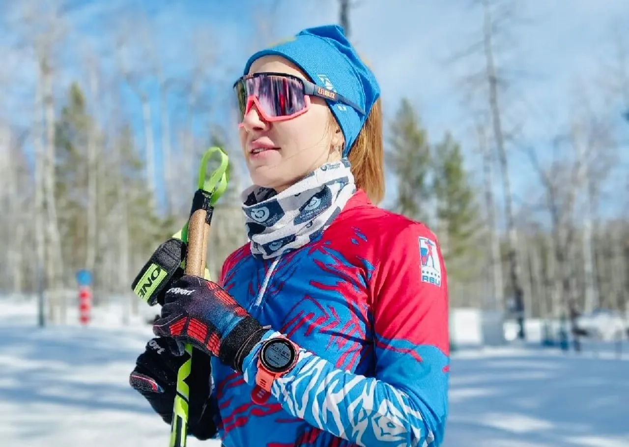 Биатлонистка сборной России узнала про зарплату в 10 тысяч рублей и расплакалась. Губерниев напомнил о ее допинг-тестах