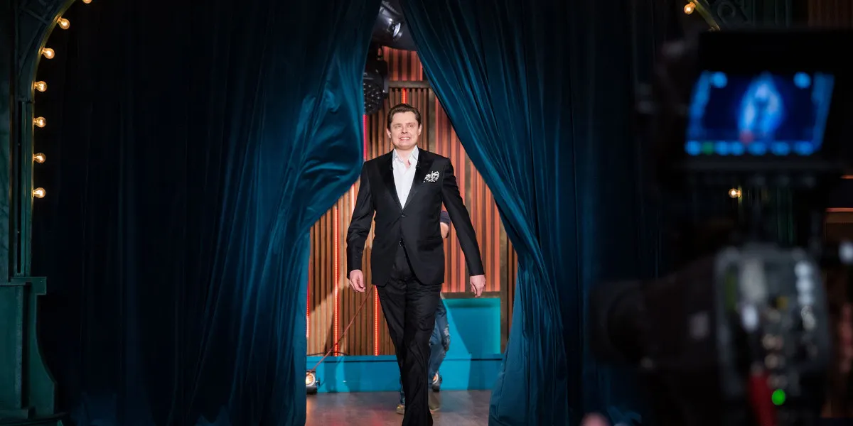 «Ему нужно свое вечернее шоу». Евгений Понасенков пришел в гости к Ивану Урганту