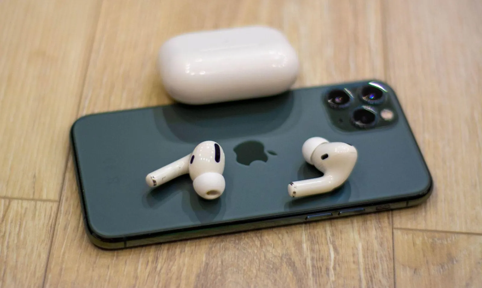 AirPods 3 уже на подходе. Но главные функции появятся лишь в новых AirPods Pro