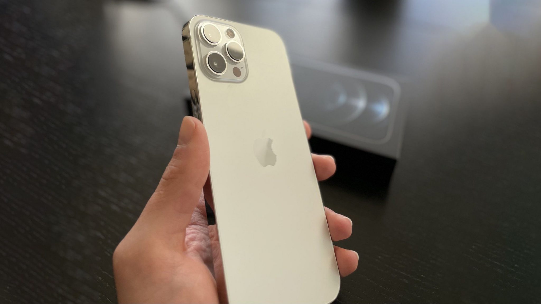 iphone x vs m51