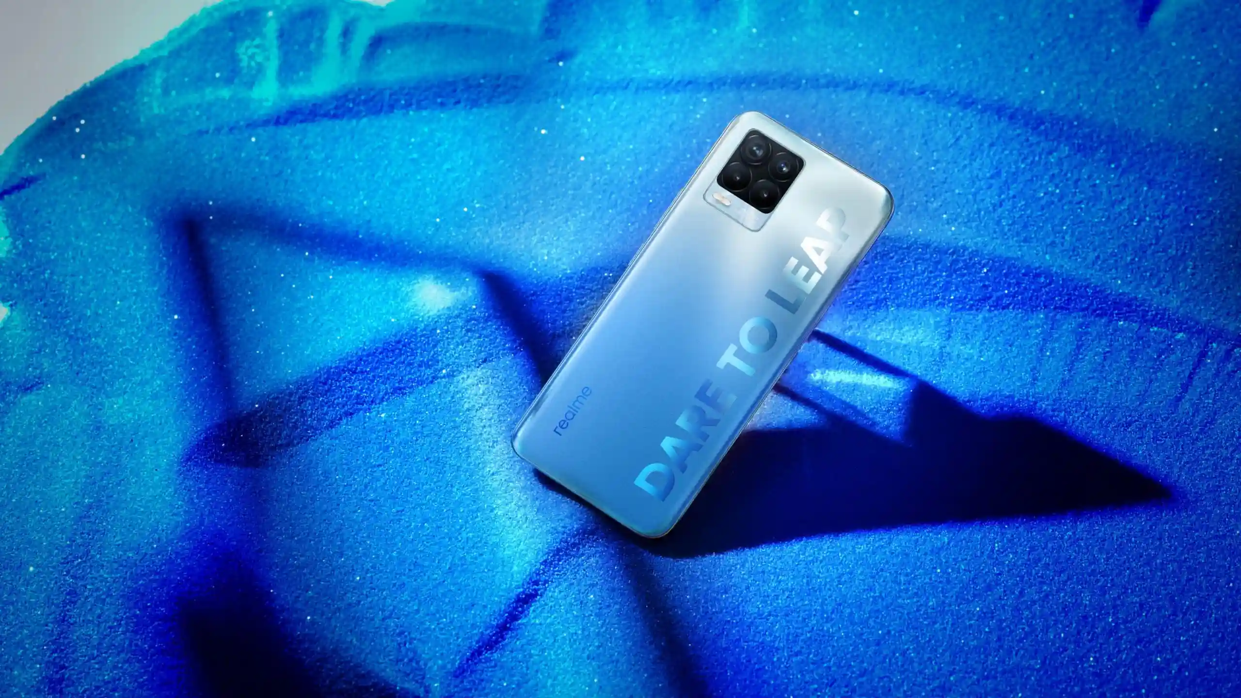 Новый Realme сливают на Tmall. Цена гораздо ниже, чем в рознице