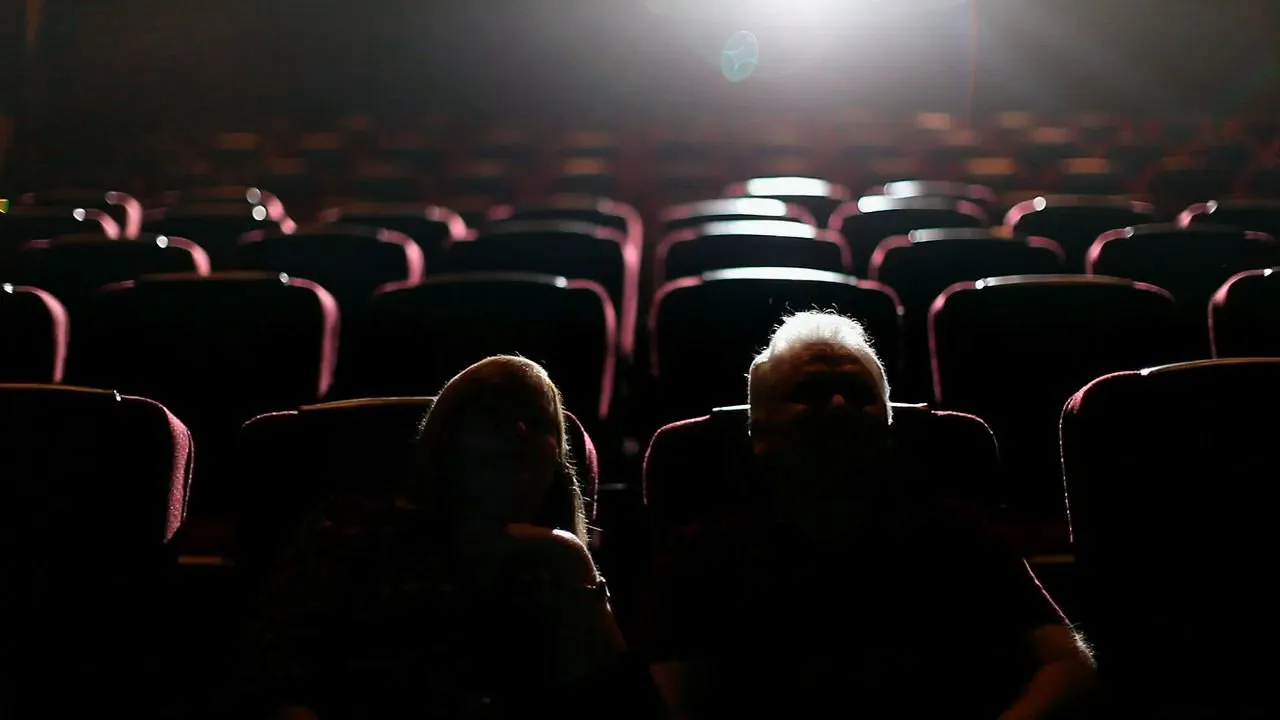 Давно не могу оценивать фильмы и сериалы цифрами. Что не так с рейтингами «КиноПоиска» и IMDb?