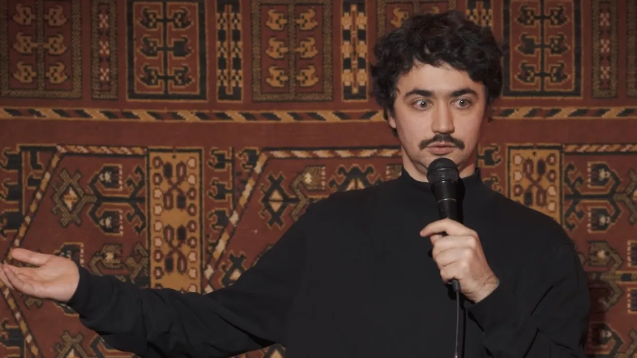 История с нападением на Идрака Мирзализаде – главный позор в мире русскоязычной комедии. Ситуация абсурднее, чем отъезд Долгополова