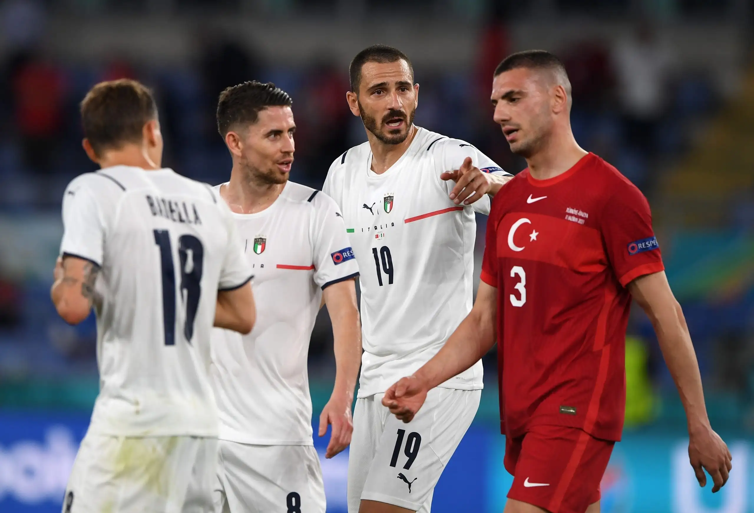 Парень из твиттера угадал счет матча Италия – Турция на Евро-2020. Собрал 140 тысяч лайков за сутки и стал новой Вангой