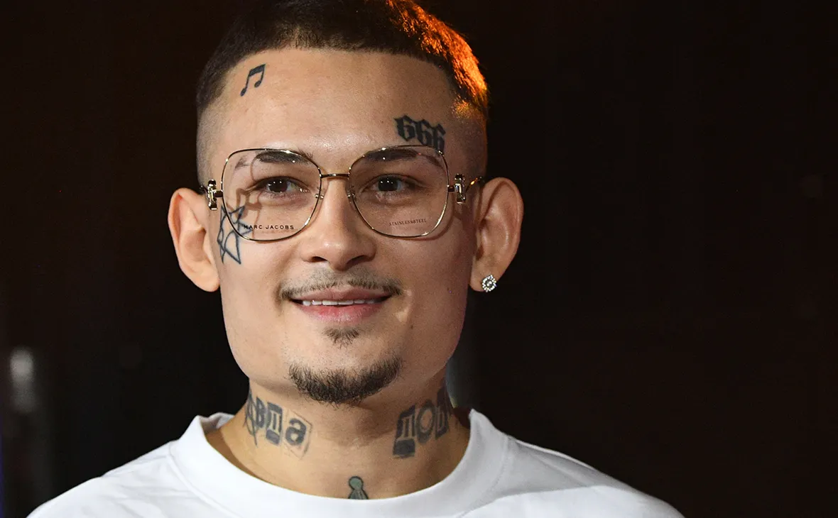 Моргенштерн получил бриллиантовую кнопку от ютуба. А за что вообще дают эти кнопки?