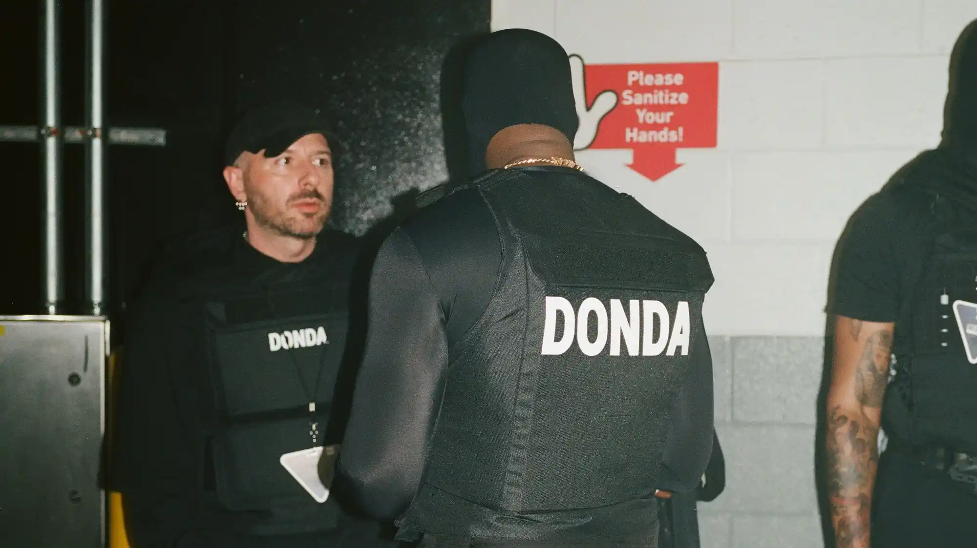Канье Уэст выпустил Donda. Где послушать этот длинный и долгожданный альбом?
