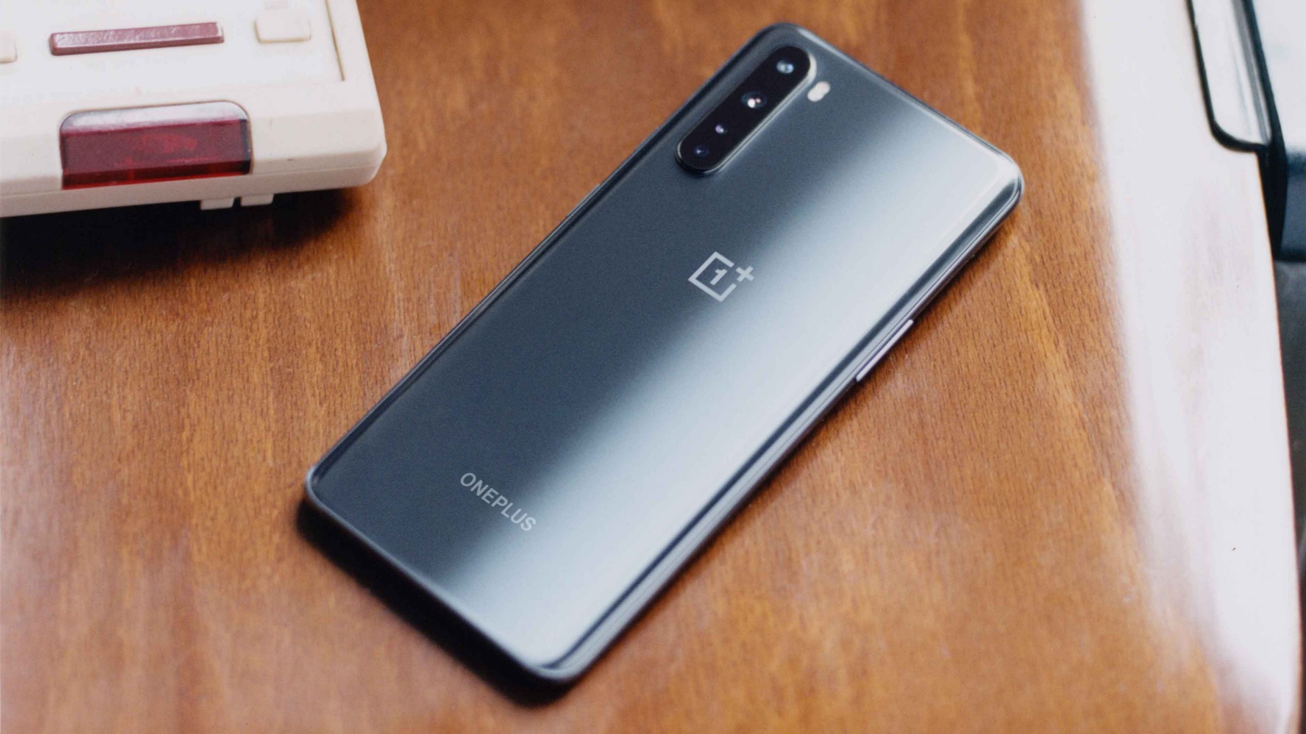 3 худших девайса OnePlus, которые вообще нельзя брать. Что с ними не так и  какие аппараты хватать вместо них? — Палач | Гаджеты, скидки и медиа