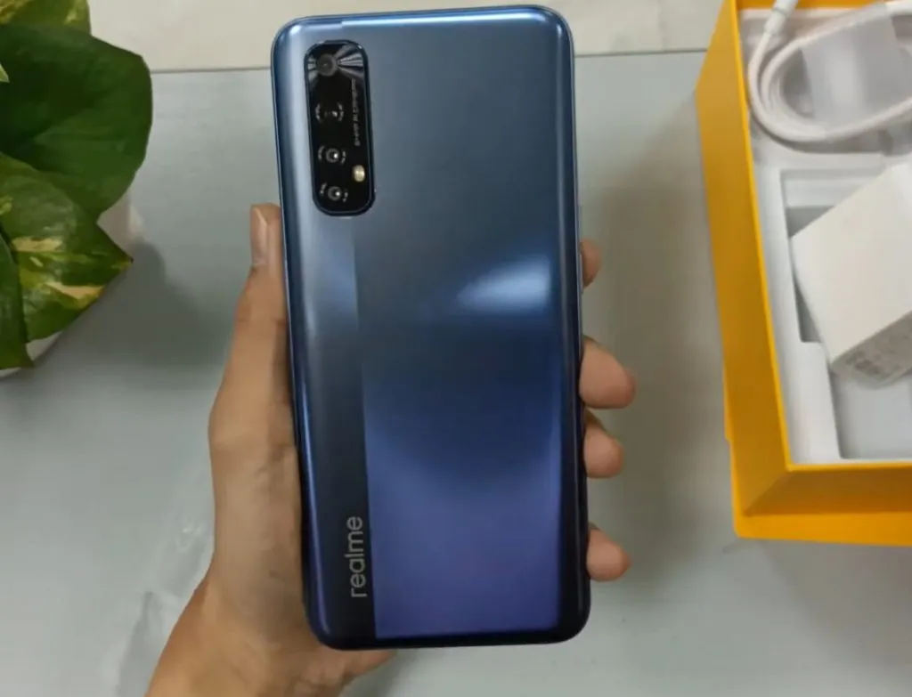 Смартфон Realme 7