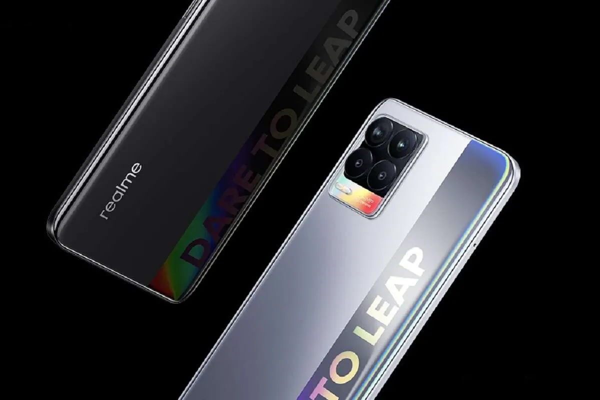 Смартфон Realme 8