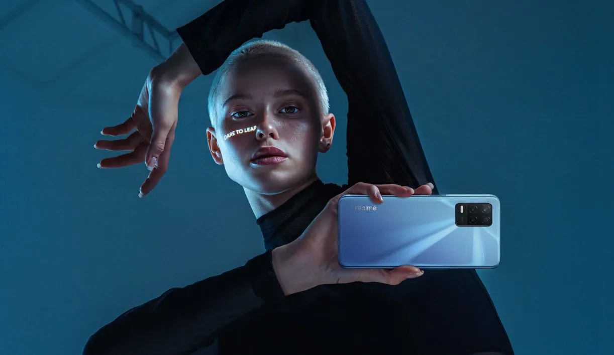 Смартфон Realme 8 5G
