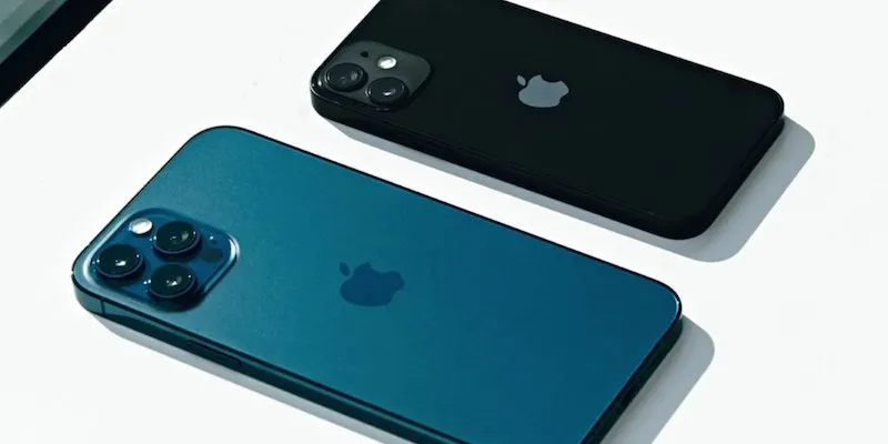 Коробка с iPhone 13 будет напоминать упаковку бюджетника на Android. Во всем виновата забота об экологии