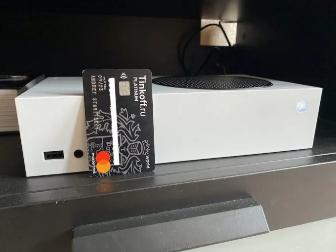 Плюсы и минусы Xbox Series S. Где искать бюджетную игровую приставку и ...