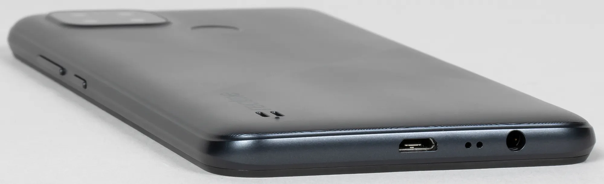 Смартфон Realme C21