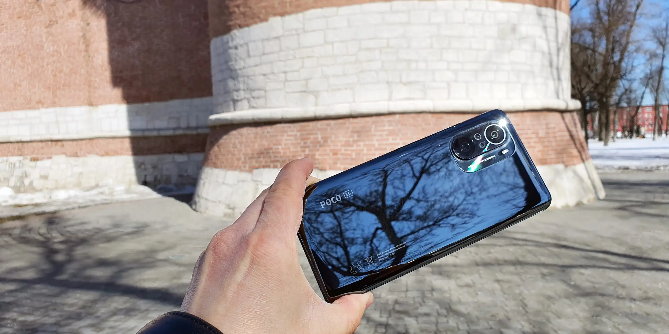 Смартфон Xiaomi Poco F3