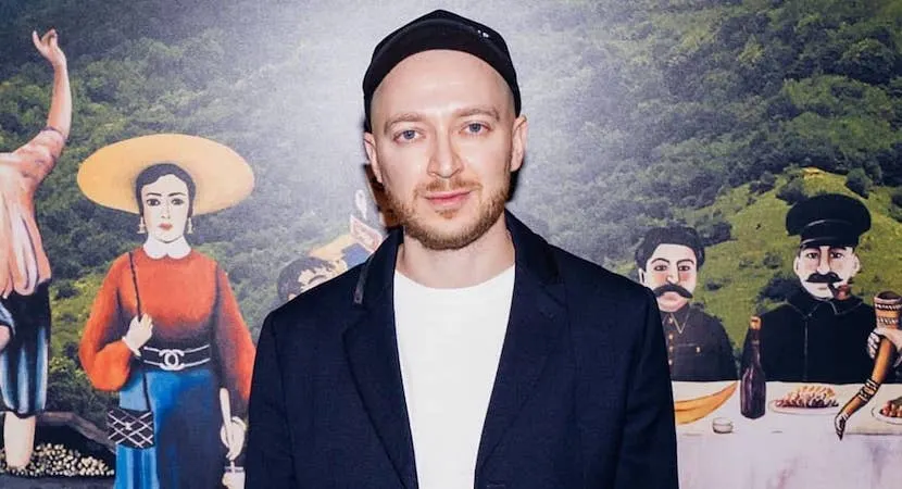 Оксимирон выпустил трек «Сказка о потерянном времени». Кажется, Мирон намекает на скорый выход альбома