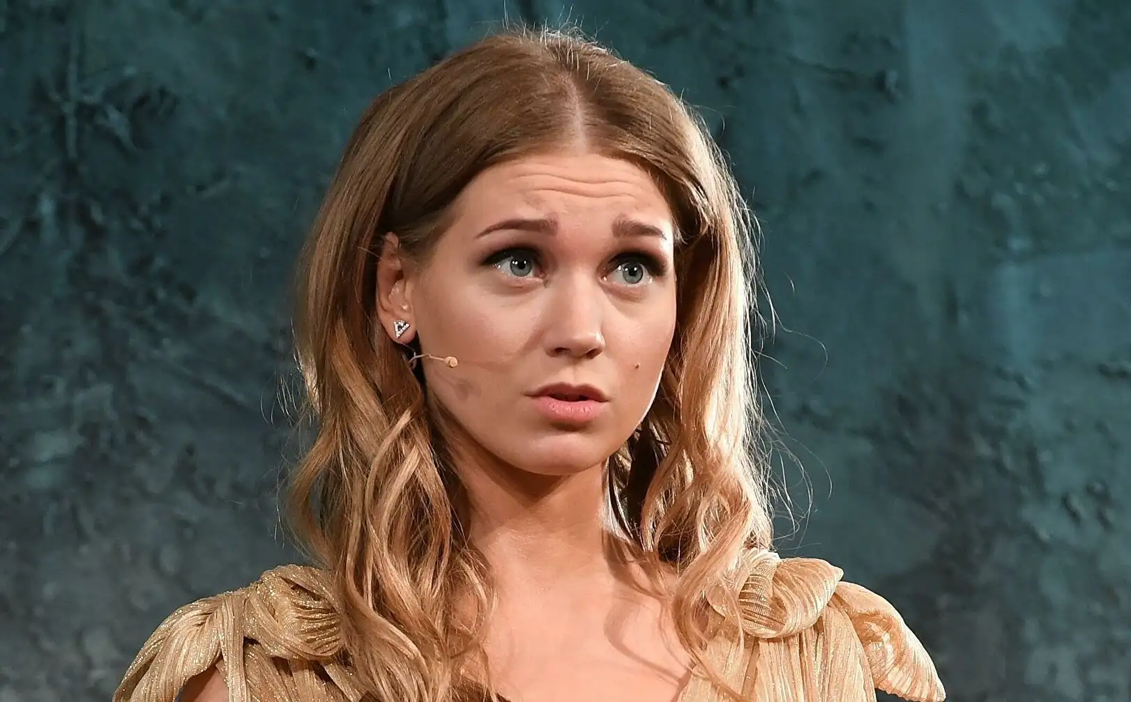 Сценарист «Вечернего Урганта» снимет кукольный сериал для взрослых. У Кристины Асмус будет роман с единорогом