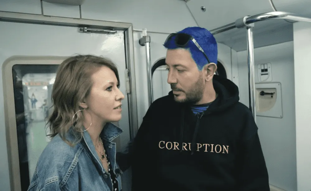 «А, умерла? Едем в аэропорт». Артемий Лебедев защитил попавшую в смертельное ДТП Ксению Собчак