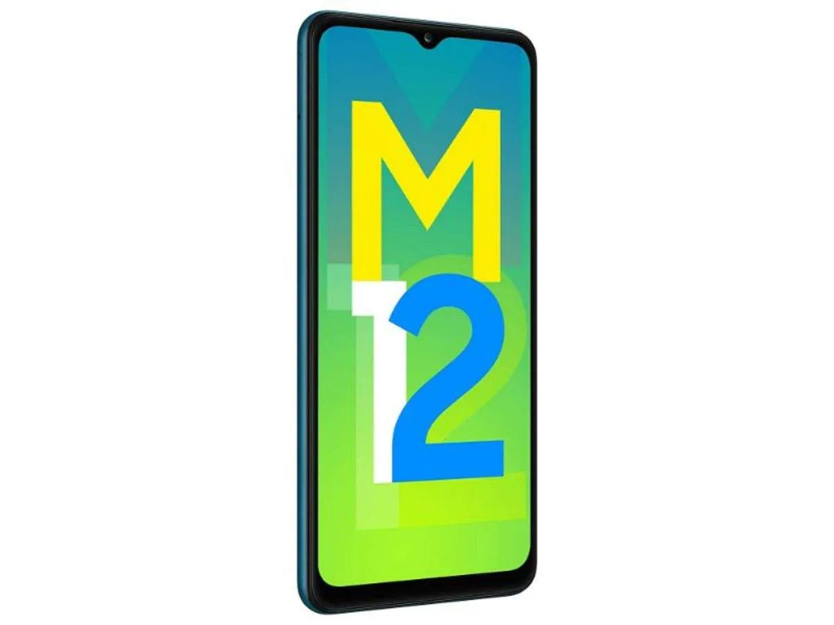 Samsung Galaxy M12 можно урвать за 10 тысяч рублей. У него есть NFC и большой аккумулятор