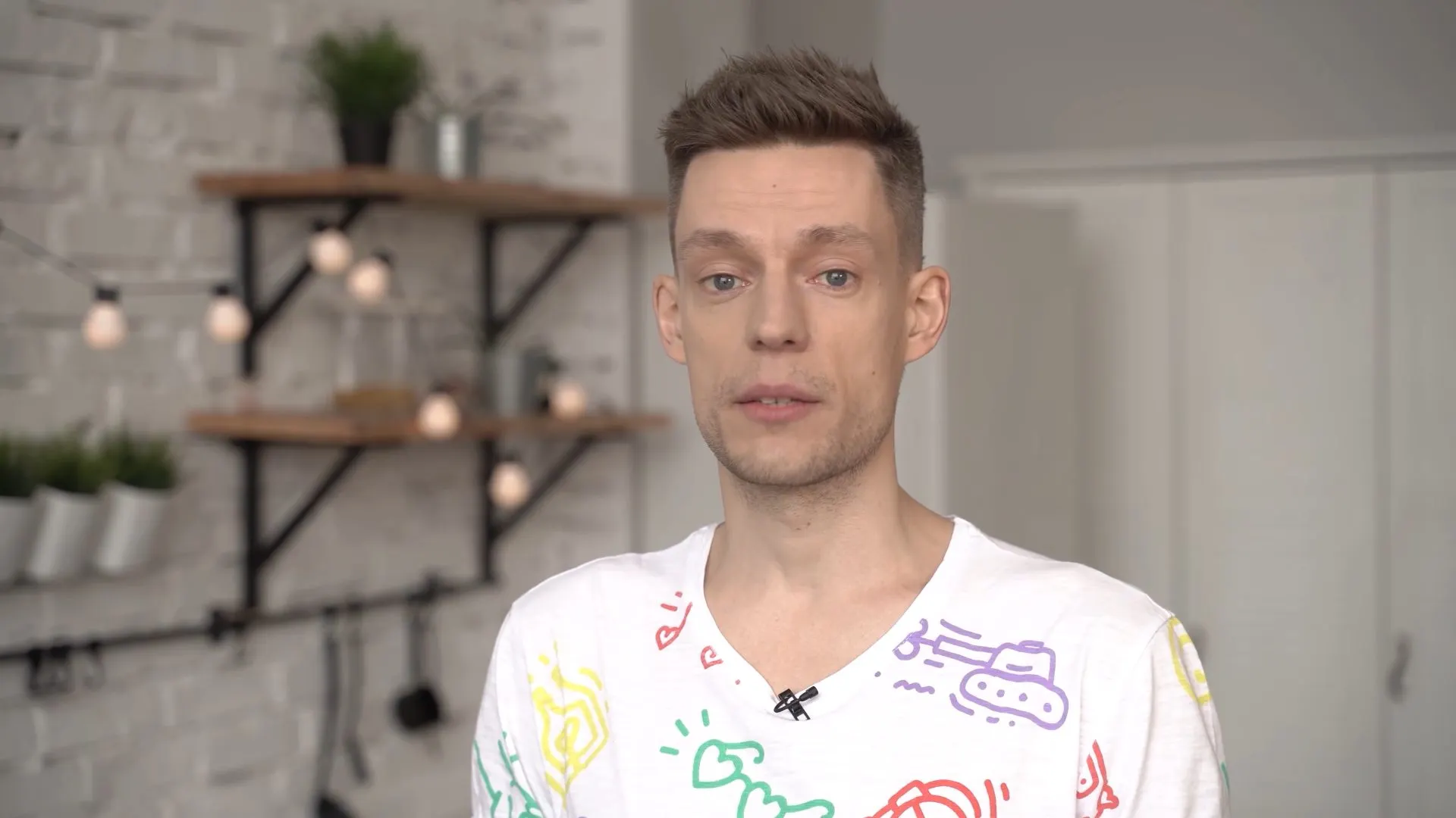 Дудя ругают, но он всё ещё главный интервьюер страны. Почему ни у кого не получается сместить Юру?