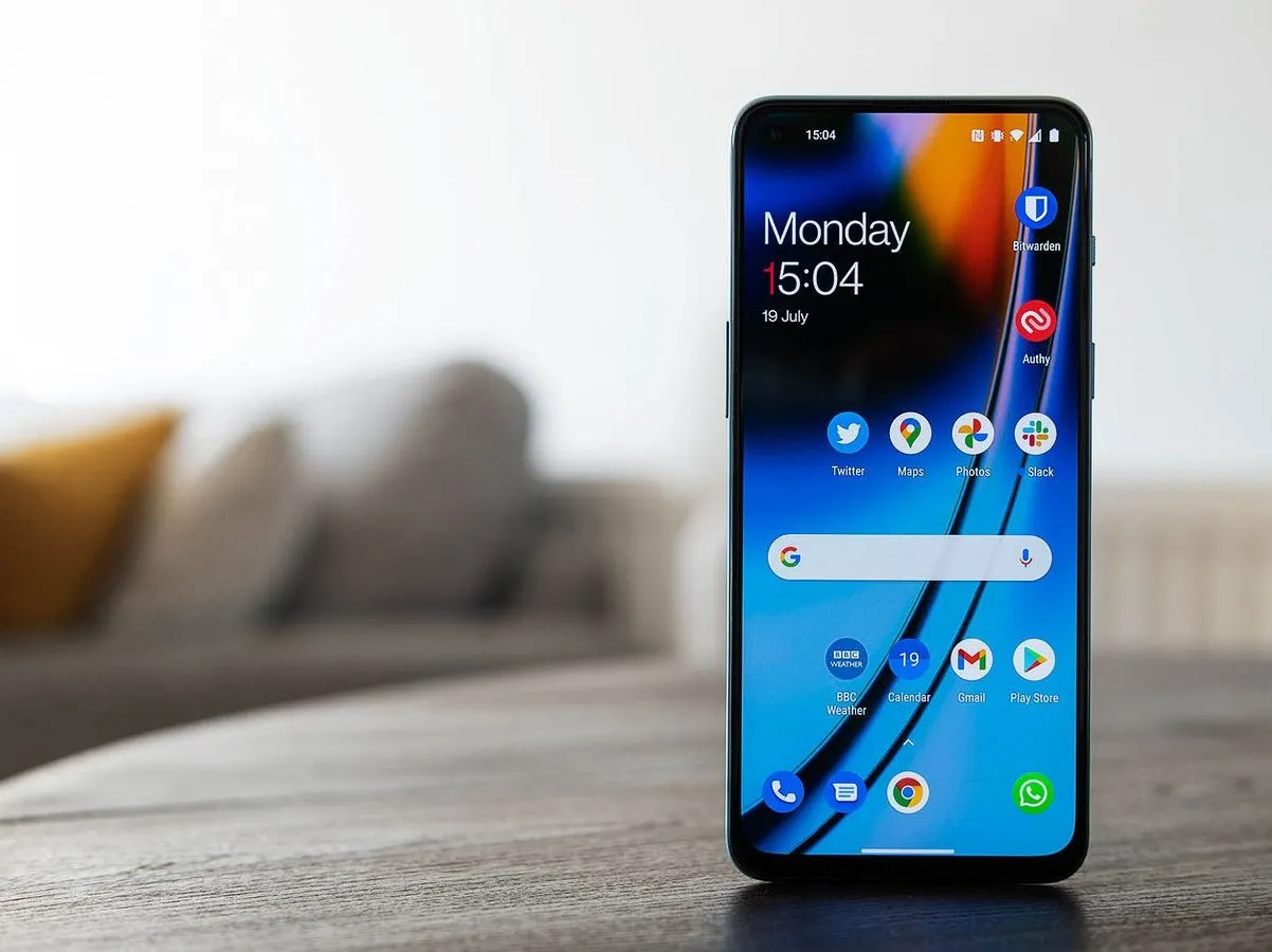 Смартфон OnePlus Nord 2