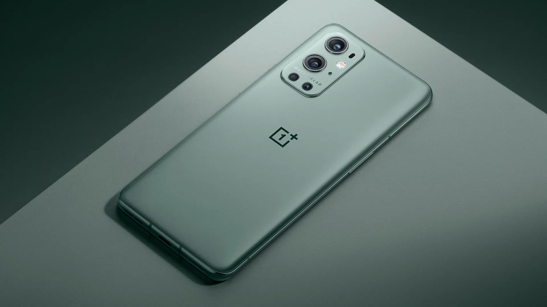 Смартфон OnePlus 9 Pro