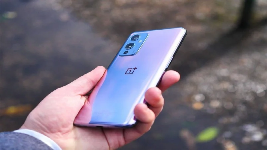 Смартфон OnePlus 9