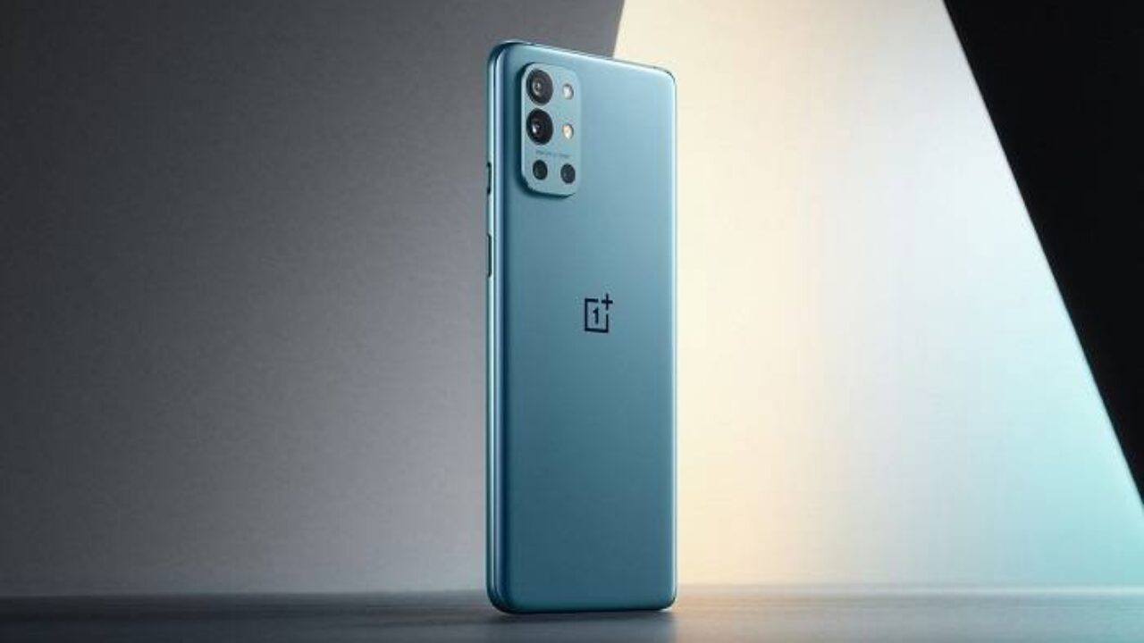 Хит OnePlus, планшет Xiaomi и другие. 15 главных лотов с новогодней  распродажи на Али — Палач | Гаджеты, скидки и медиа