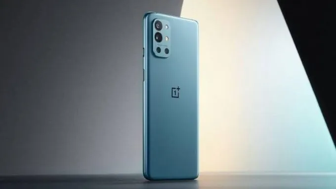 OnePlus 9R